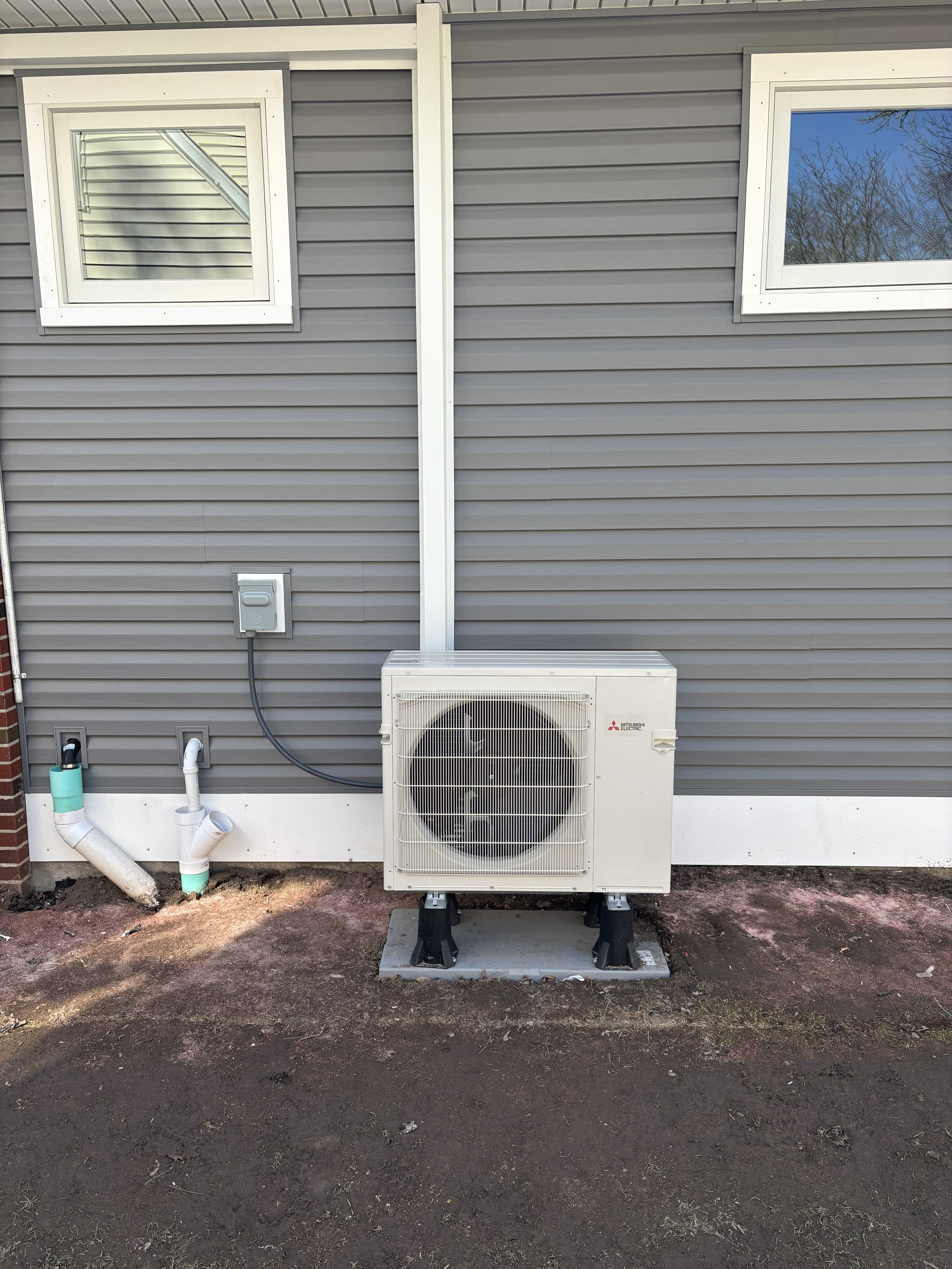 Outdoor ductless mini split equipment